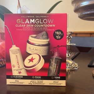 Glam glow clear skin trio set!